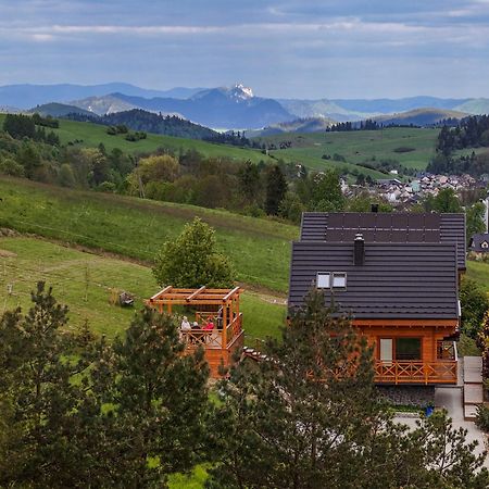 Houten Vakantiewoning "Reisnaarpolen" Royaal Ontbijt, Sauna En Hottub 차르나 구라 외부 사진