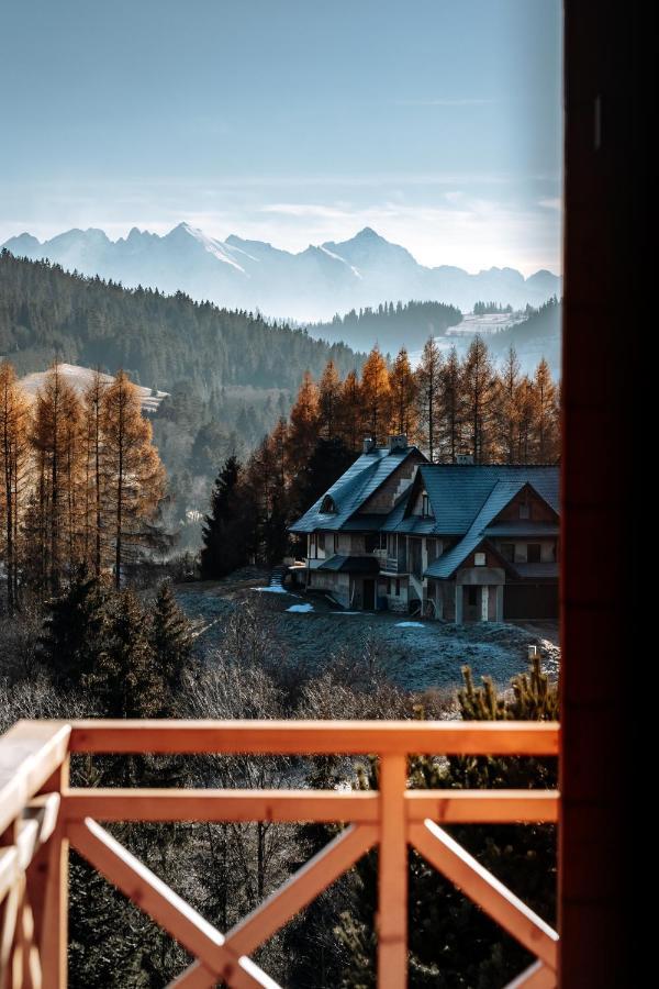 Houten Vakantiewoning "Reisnaarpolen" Royaal Ontbijt, Sauna En Hottub 차르나 구라 외부 사진
