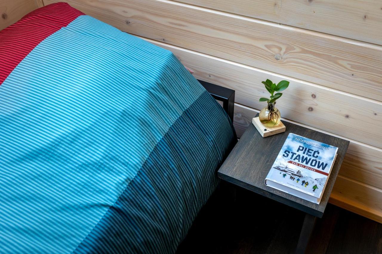 Houten Vakantiewoning "Reisnaarpolen" Royaal Ontbijt, Sauna En Hottub 차르나 구라 외부 사진