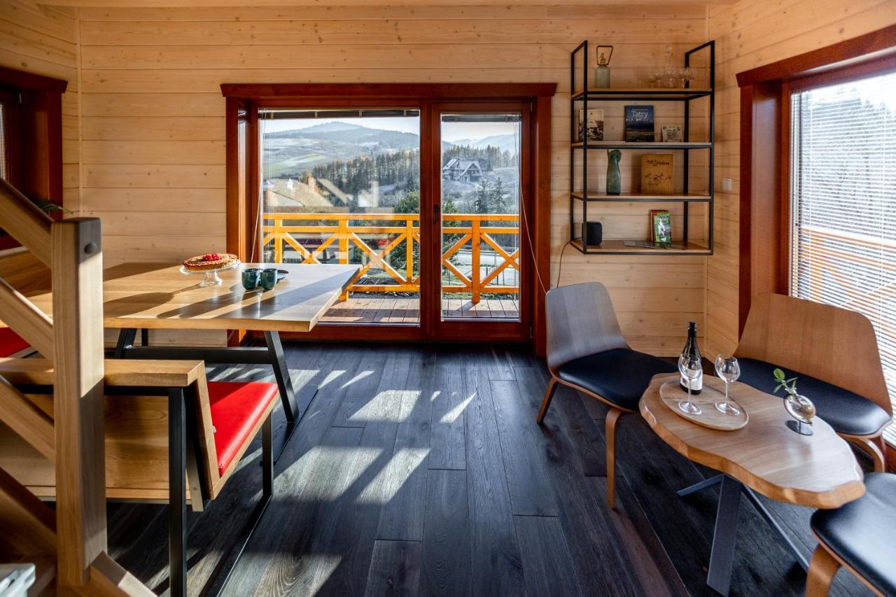 Houten Vakantiewoning "Reisnaarpolen" Royaal Ontbijt, Sauna En Hottub 차르나 구라 외부 사진